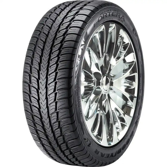 Goodyear Fortera SL Tire 285/45R22 114H